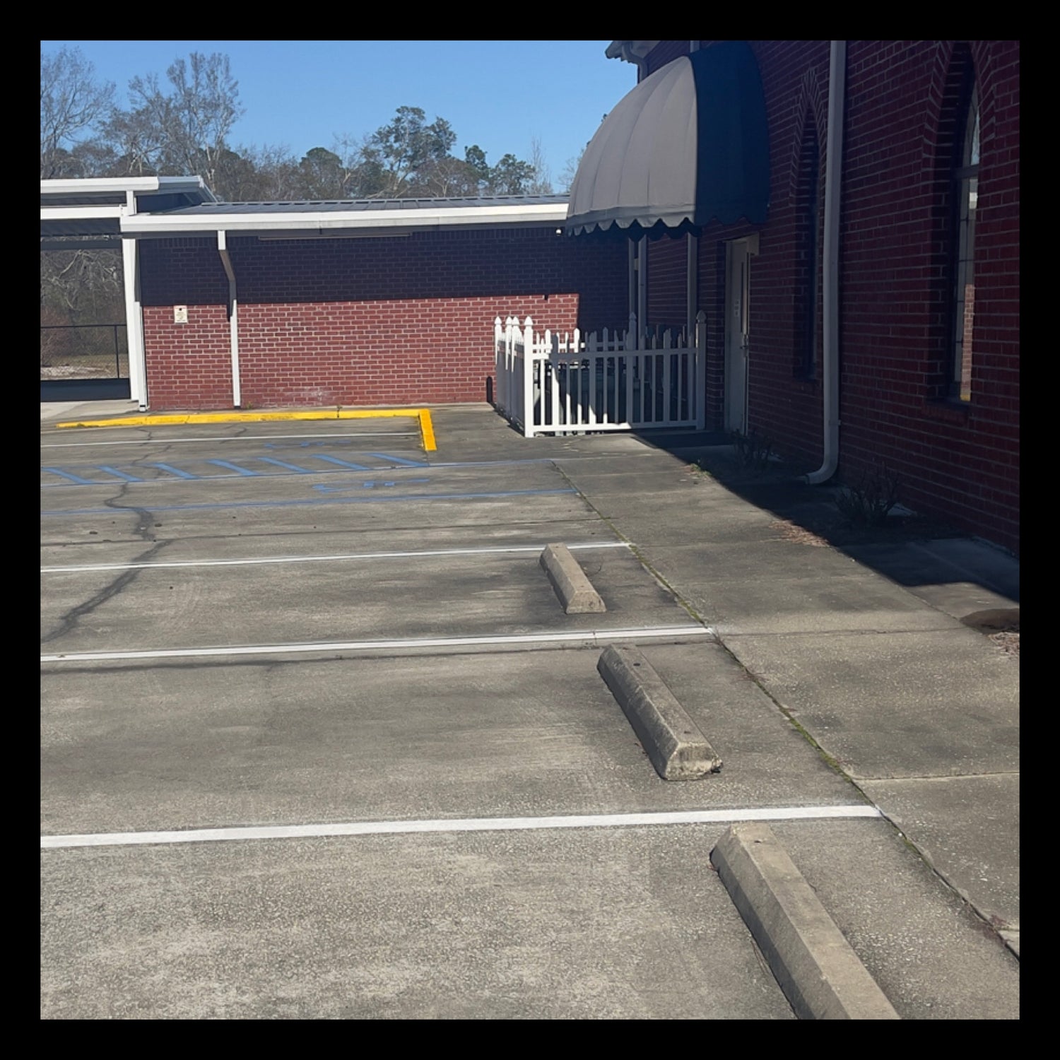 Parking Lot Painting Services